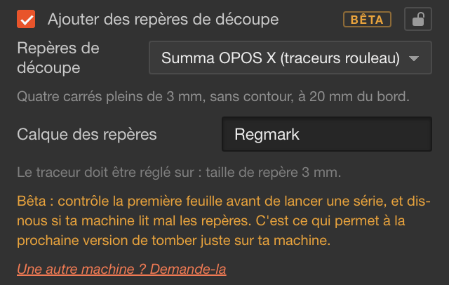 Ajouter des repères de découpe avec le badge BÊTA, le menu des machines et Calque des repères